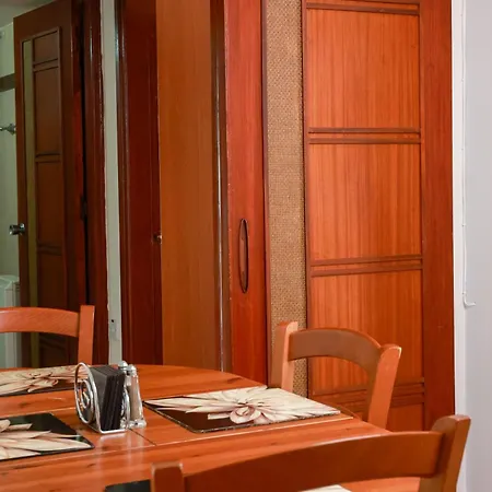 Piale Palms Makenzie Front Apartment, Apartman