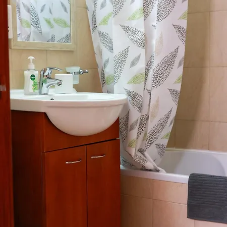 Piale Palms Makenzie Front Apartment, Appartamento