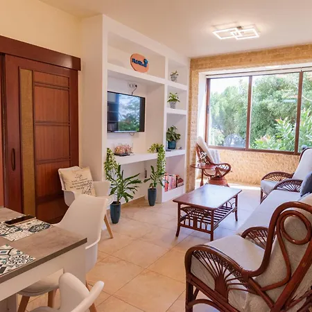 Piale Palms Makenzie Front Apartment, Lägenhet Larnaca