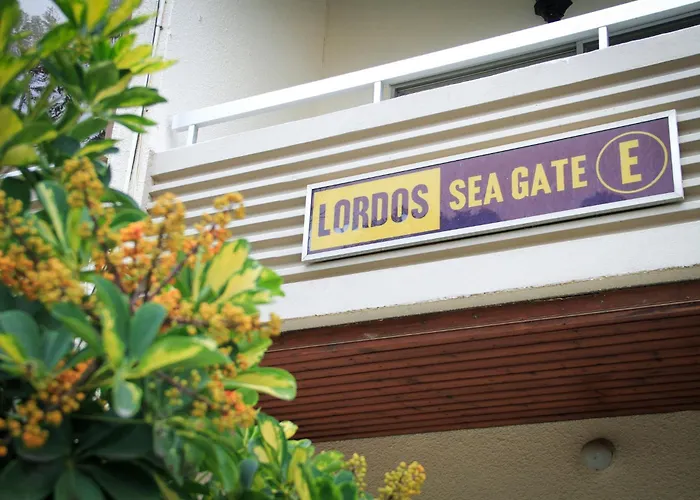 Piale Palms Makenzie Front Airport Area Larnaca