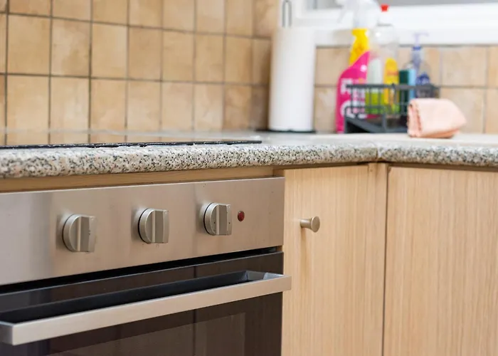 Piale Palms Makenzie Front Airport Area