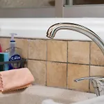 Piale Palms Makenzie Front Airport Area