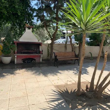 Piale Palms Makenzie Front Apartment, Daire