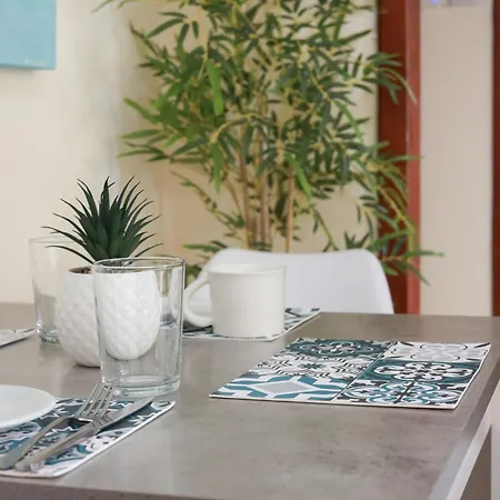 Daire Piale Palms Makenzie Front Apartment,