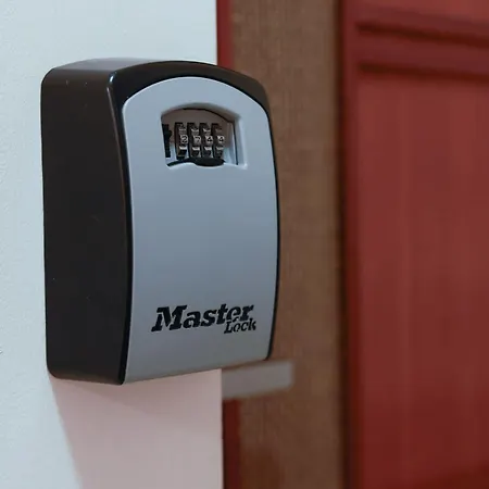 Piale Palms Makenzie Front Apartment, Daire