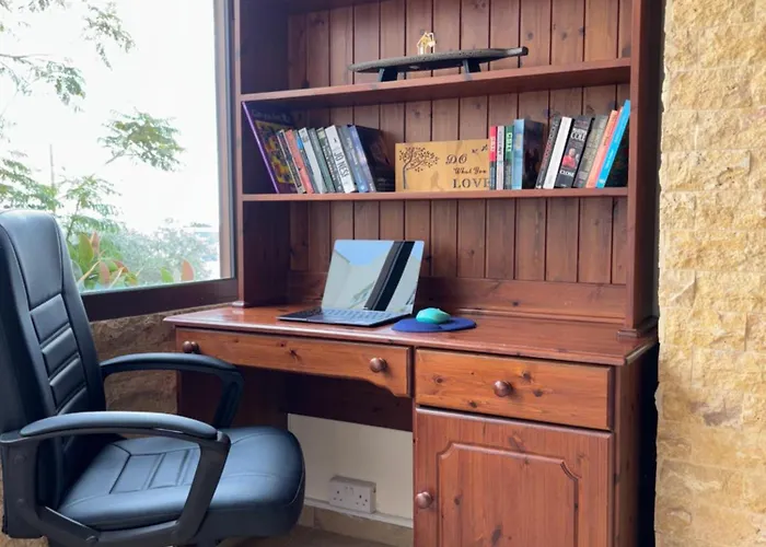 Piale Palms Makenzie Front Airport Area Апартаменты